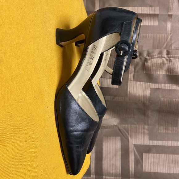 Retro Nine West heels - Picture 2 of 4